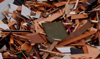 Утилизация столов, стульев